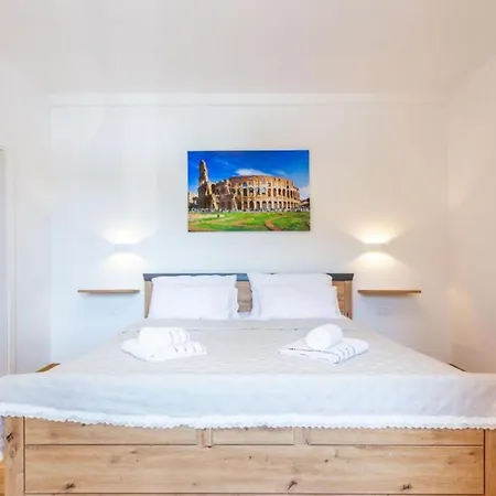 Peaceful Murvica Pool, Garden, And Modern Comfort شقة *